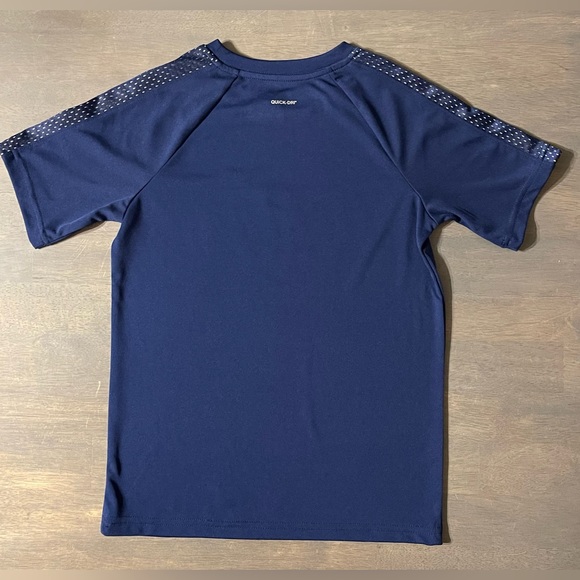 Xersion Quick-Dri Navy Blue Boy’s Shirt Size S8 NWOT - Picture 2 of 3